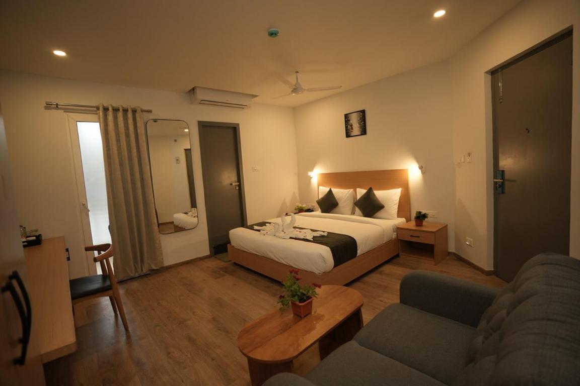 Grand Ganpat Hotel Vellore Exterior photo